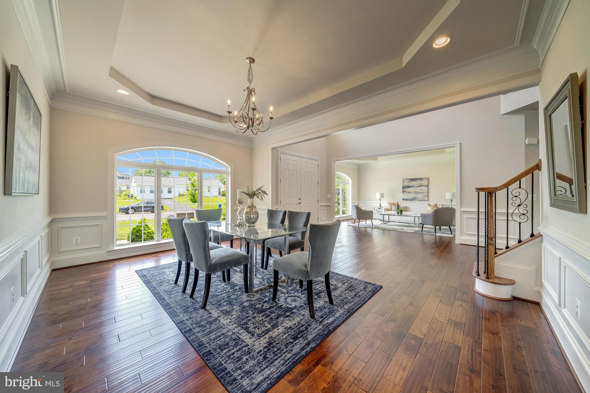 CHURCHILL - Residential