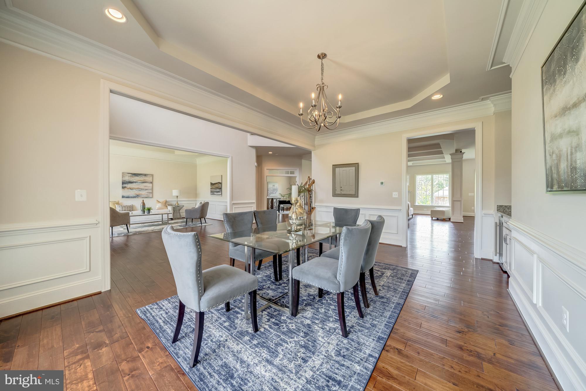 CHURCHILL - Residential