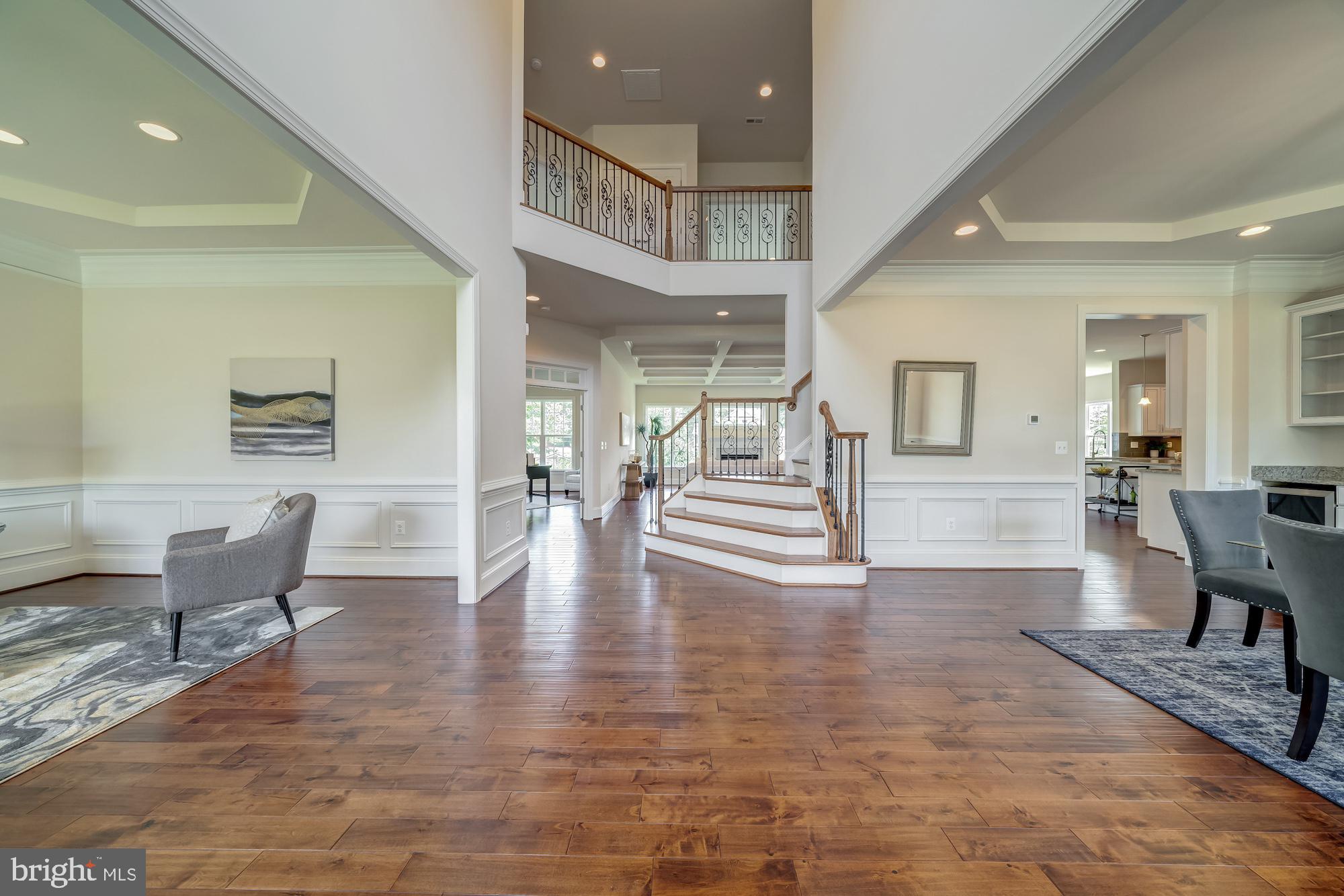 CHURCHILL - Residential