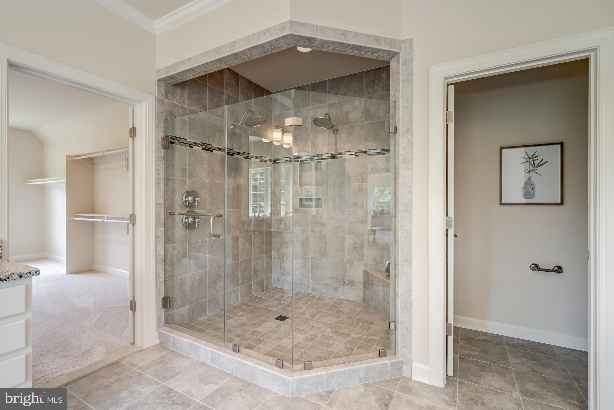 CHURCHILL - Residential