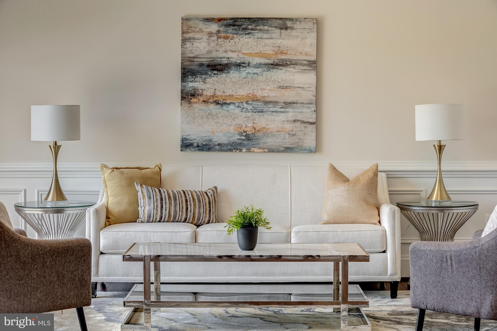 CHURCHILL - Residential