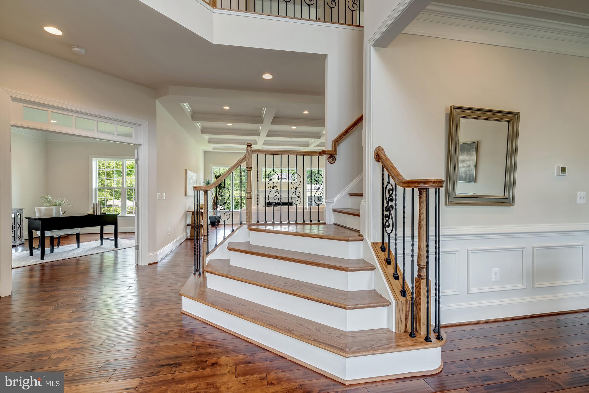 CHURCHILL - Residential