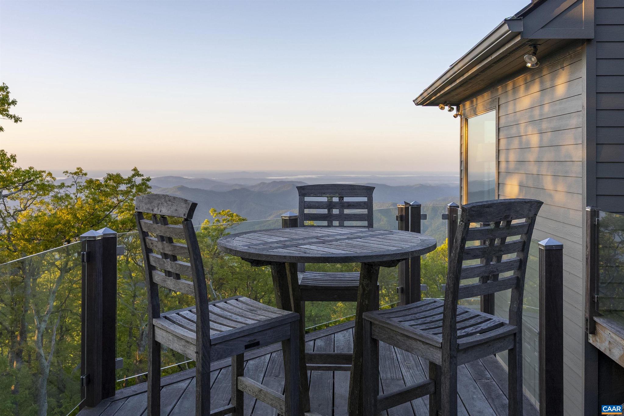 WINTERGREEN RESORT - Residential