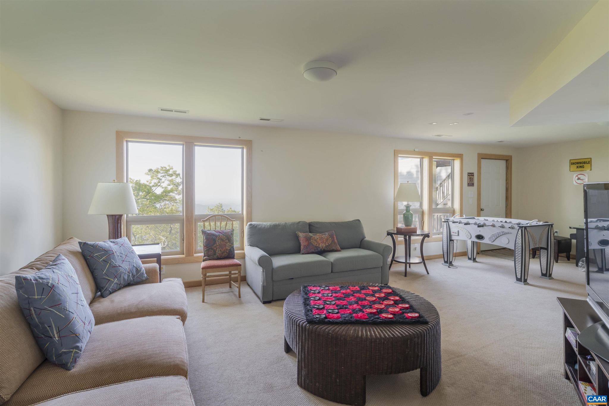 WINTERGREEN RESORT - Residential