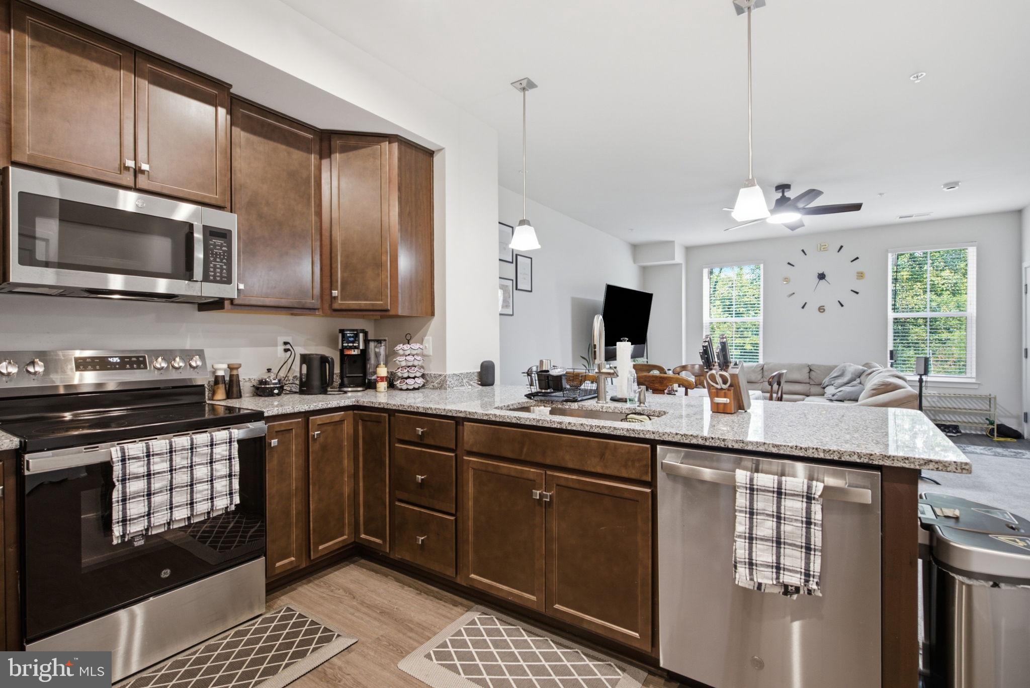 212 MATISSE PLACE 1009G