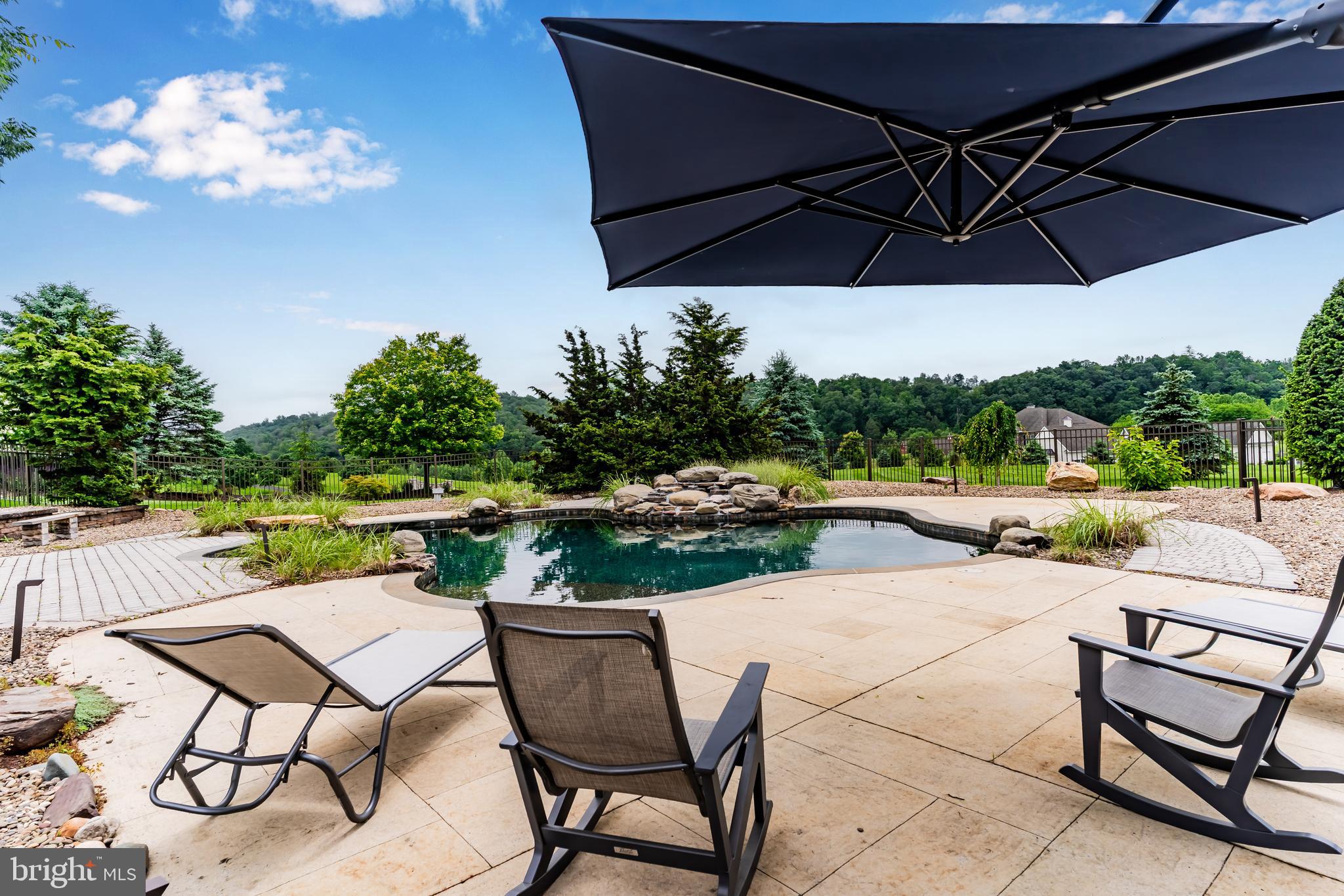 ALLEN GLEN - Residential