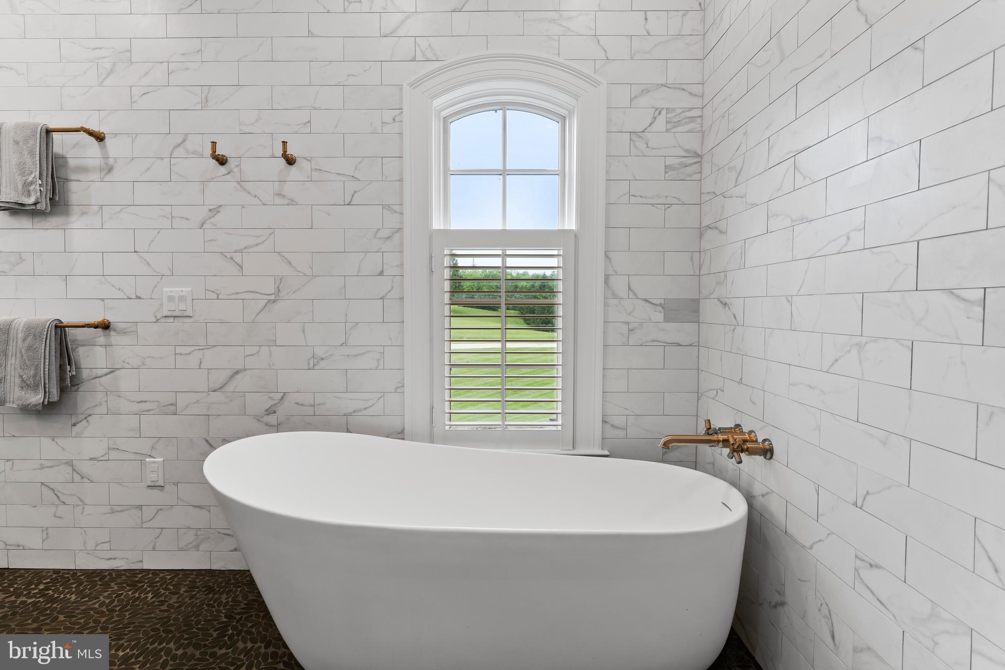 ALLEN GLEN - Residential