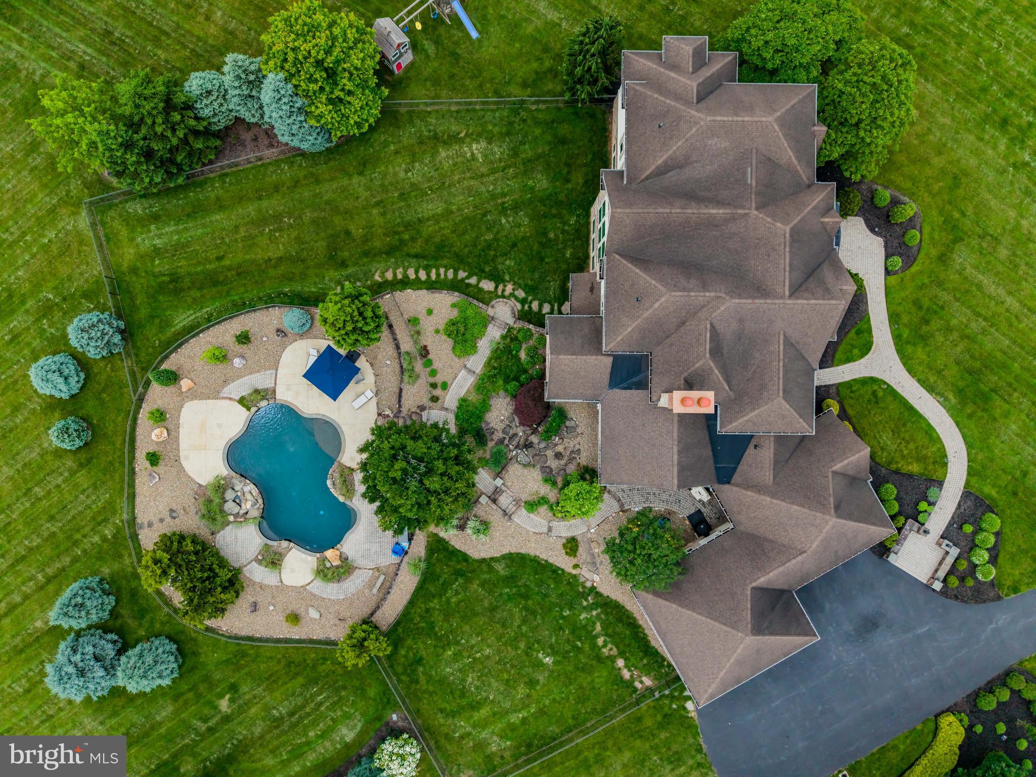 ALLEN GLEN - Residential