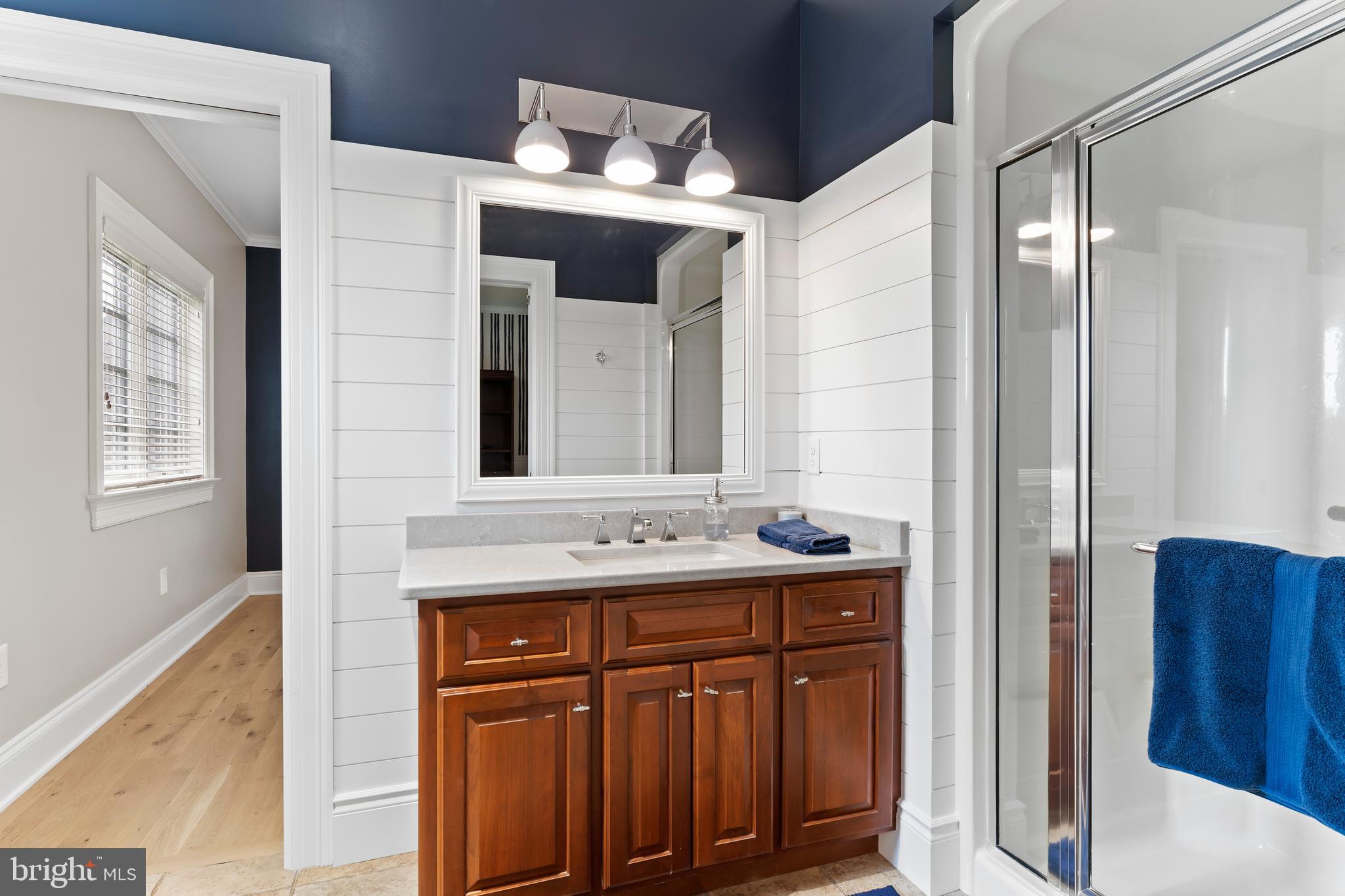 ALLEN GLEN - Residential