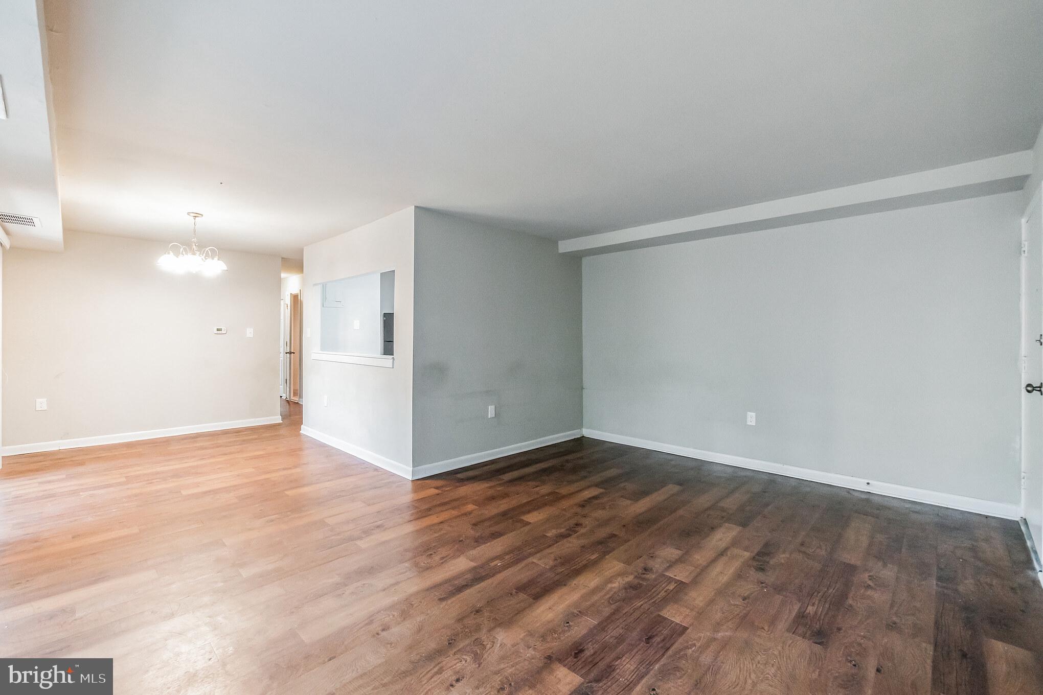 ADELPHI TERRACE CONDO - Residential