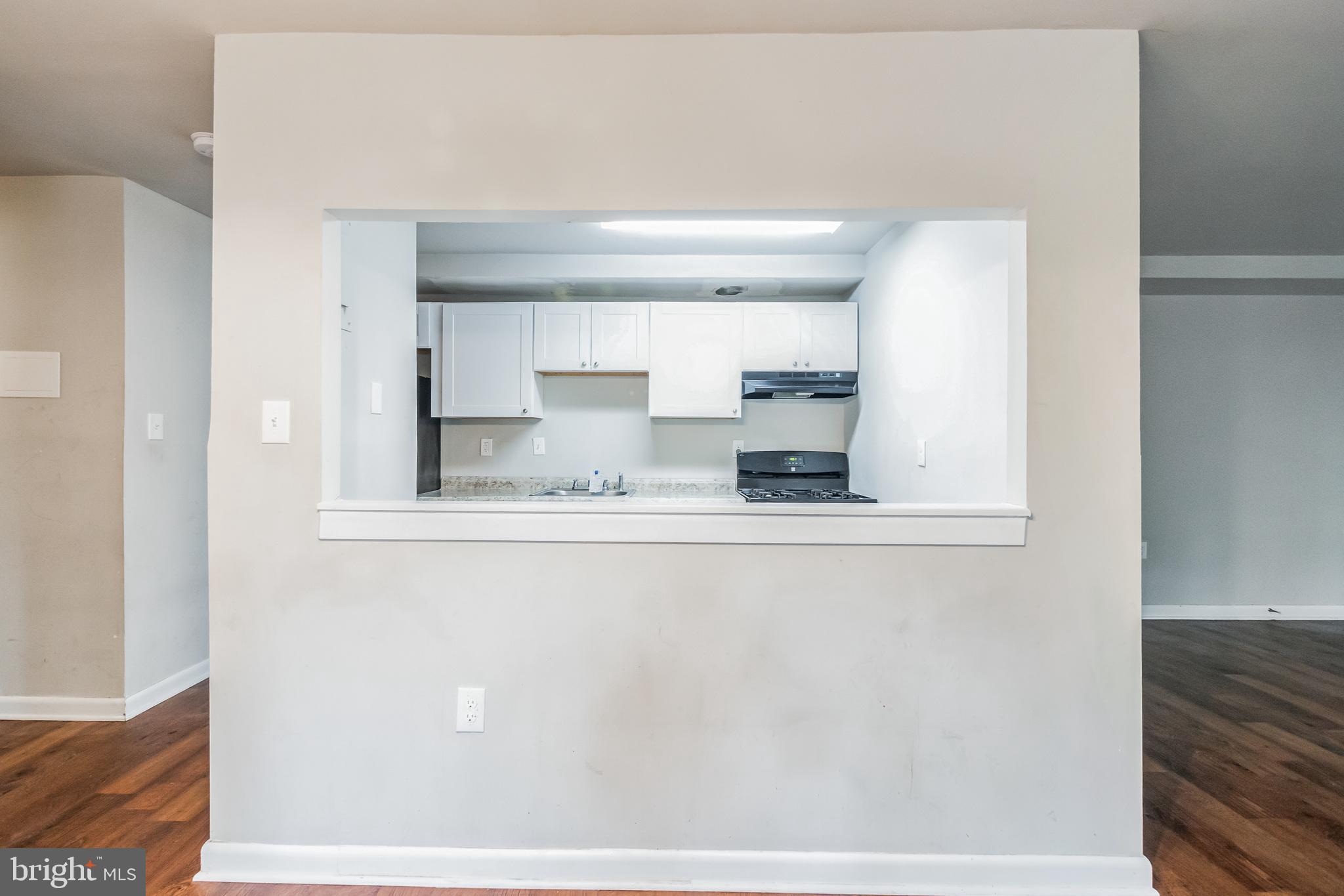 ADELPHI TERRACE CONDO - Residential