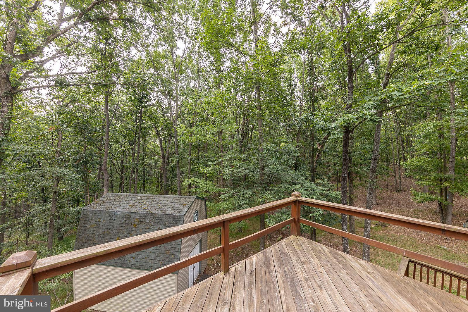 MOUNTAIN VIEW ESTATES - Residential