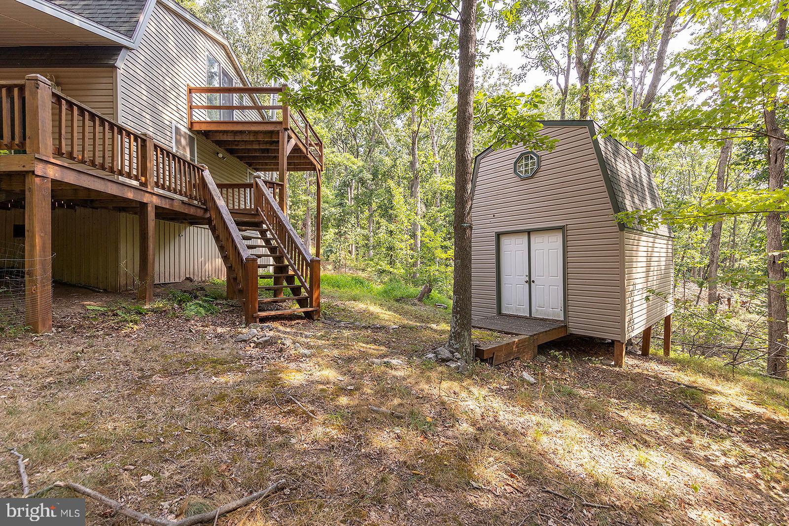 MOUNTAIN VIEW ESTATES - Residential