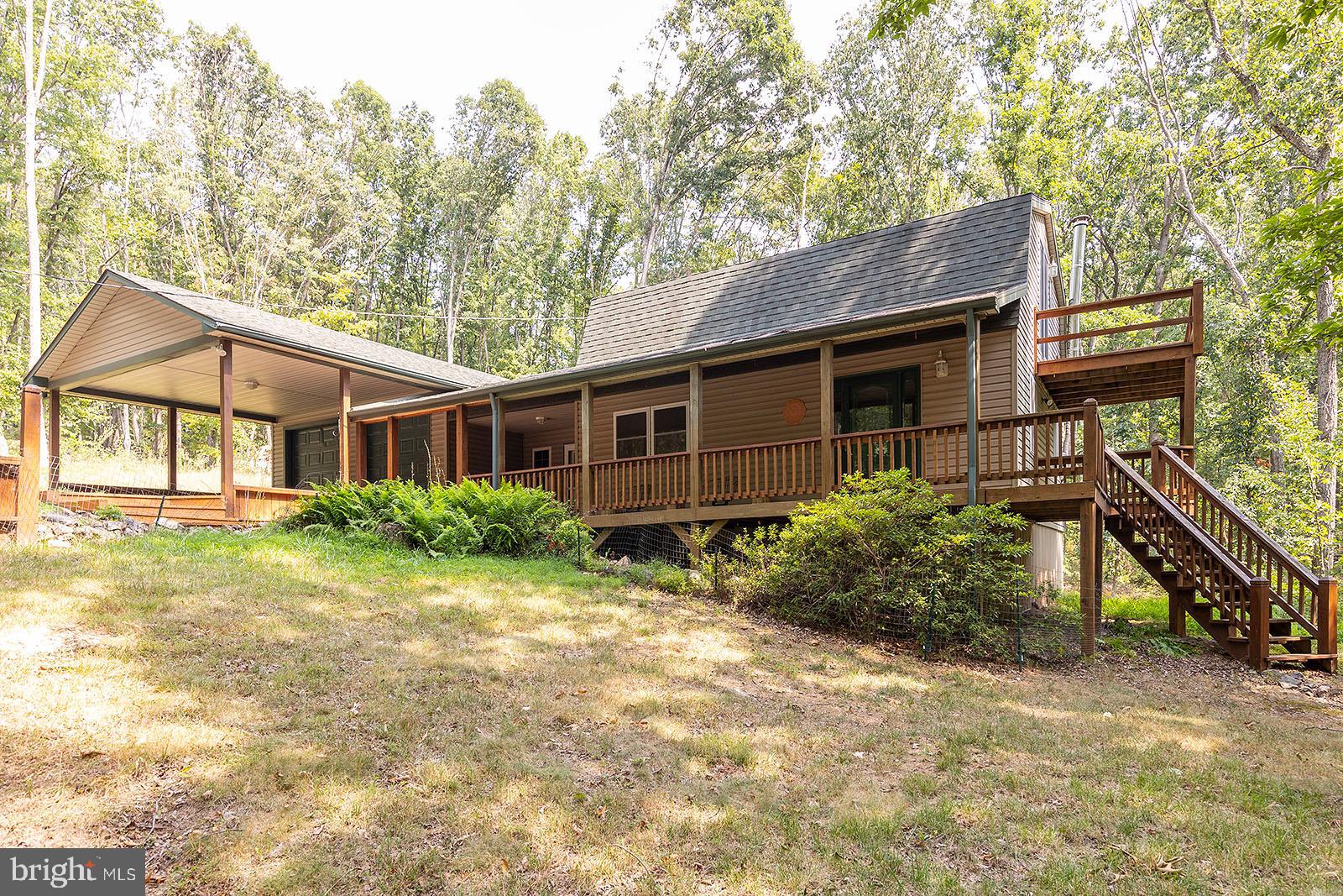 MOUNTAIN VIEW ESTATES - Residential