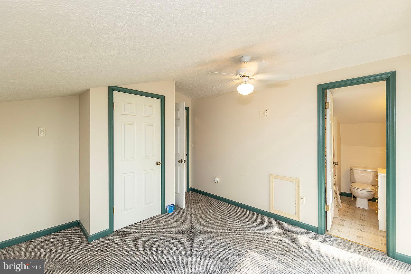 MOUNTAIN VIEW ESTATES - Residential