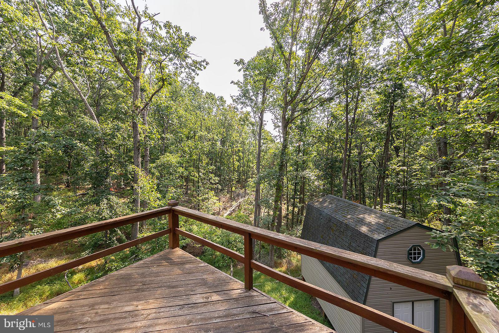 MOUNTAIN VIEW ESTATES - Residential