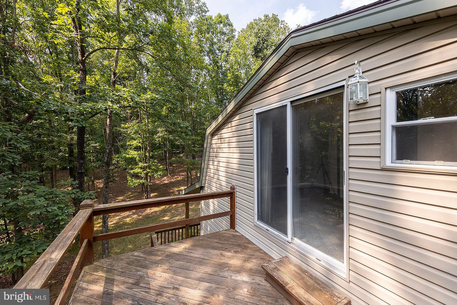 MOUNTAIN VIEW ESTATES - Residential