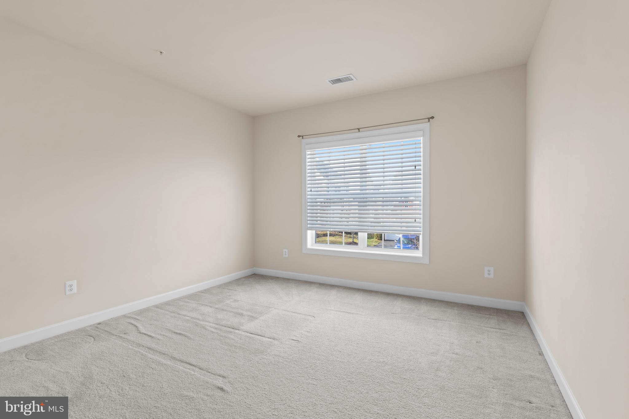 BALMORAL - Residential Lease