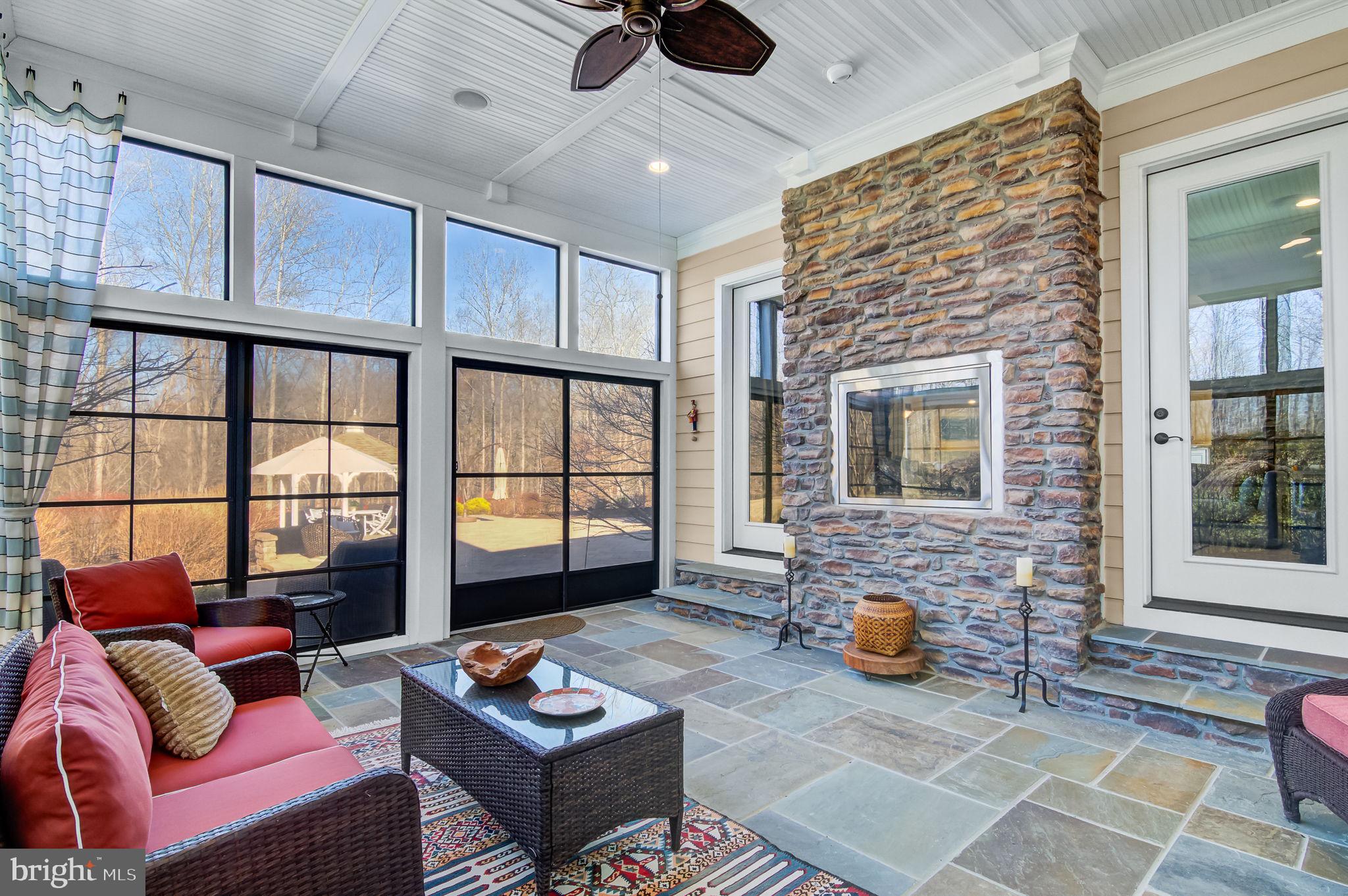 OCCOQUAN OVERLOOK - Residential