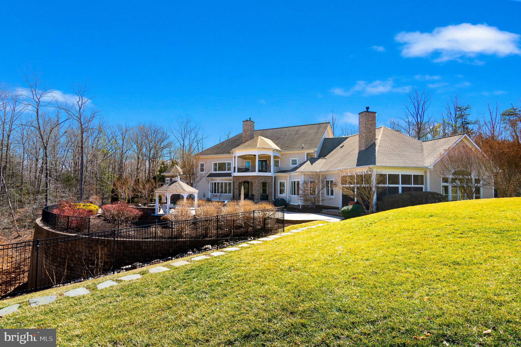 OCCOQUAN OVERLOOK - Residential