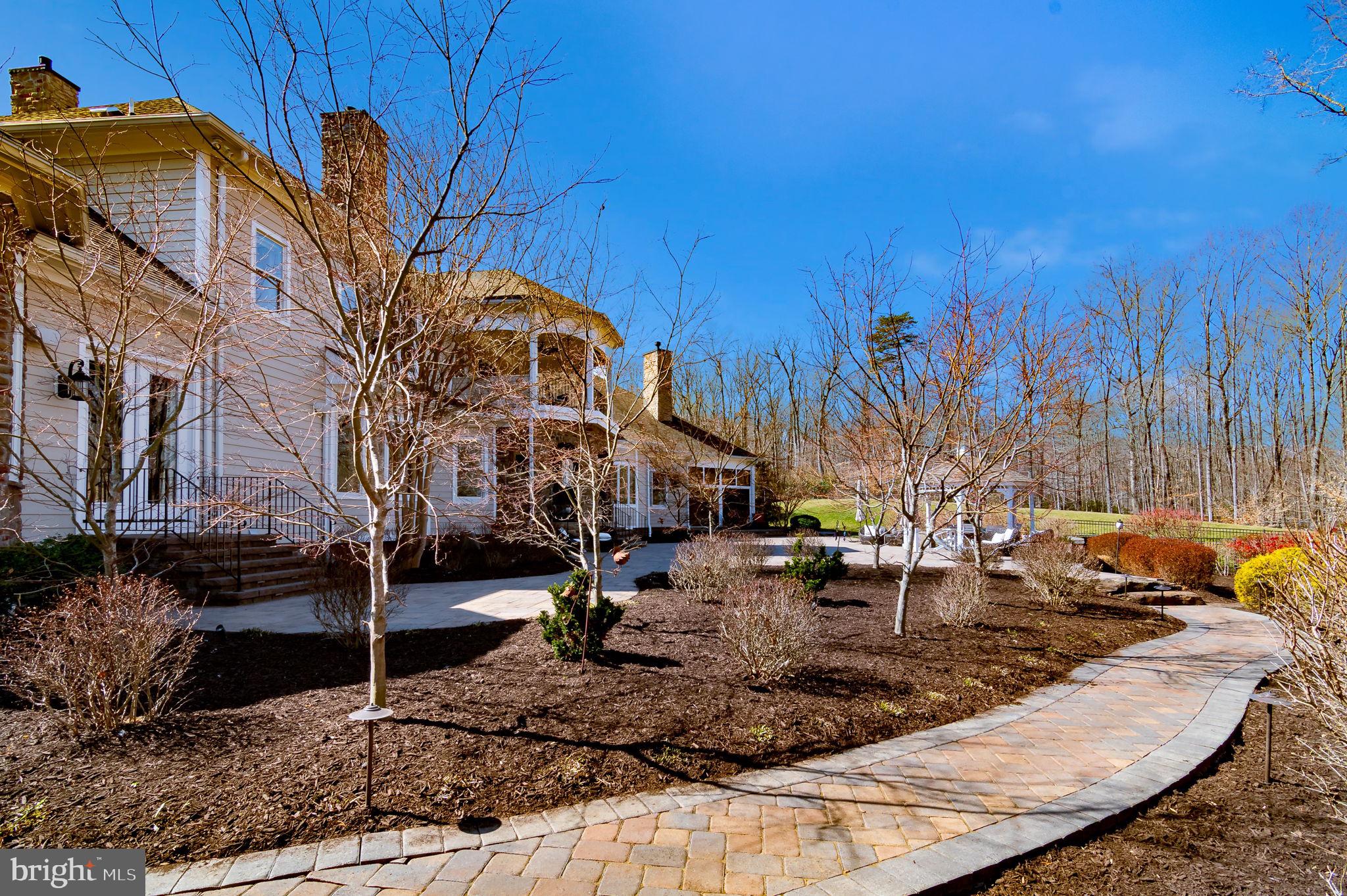 OCCOQUAN OVERLOOK - Residential