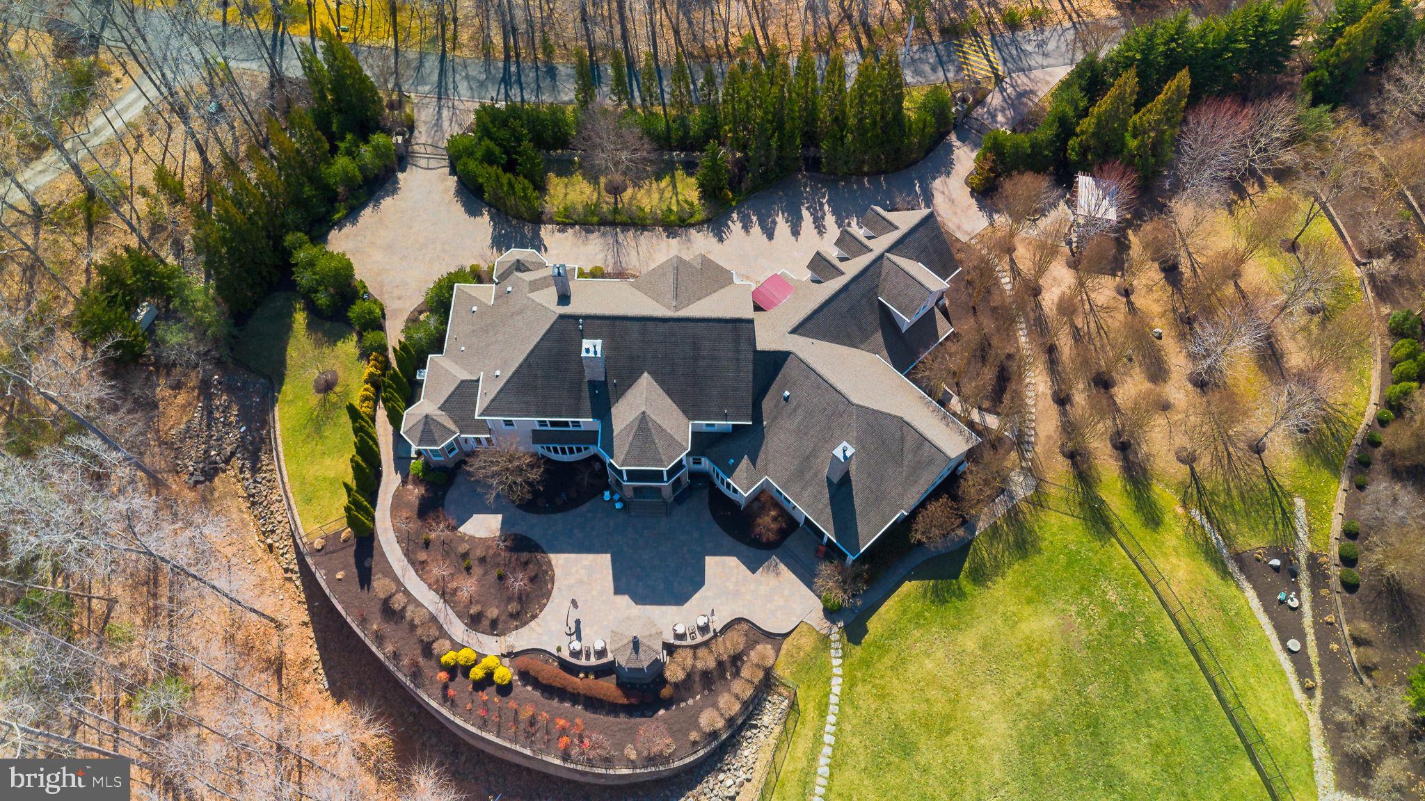 OCCOQUAN OVERLOOK - Residential