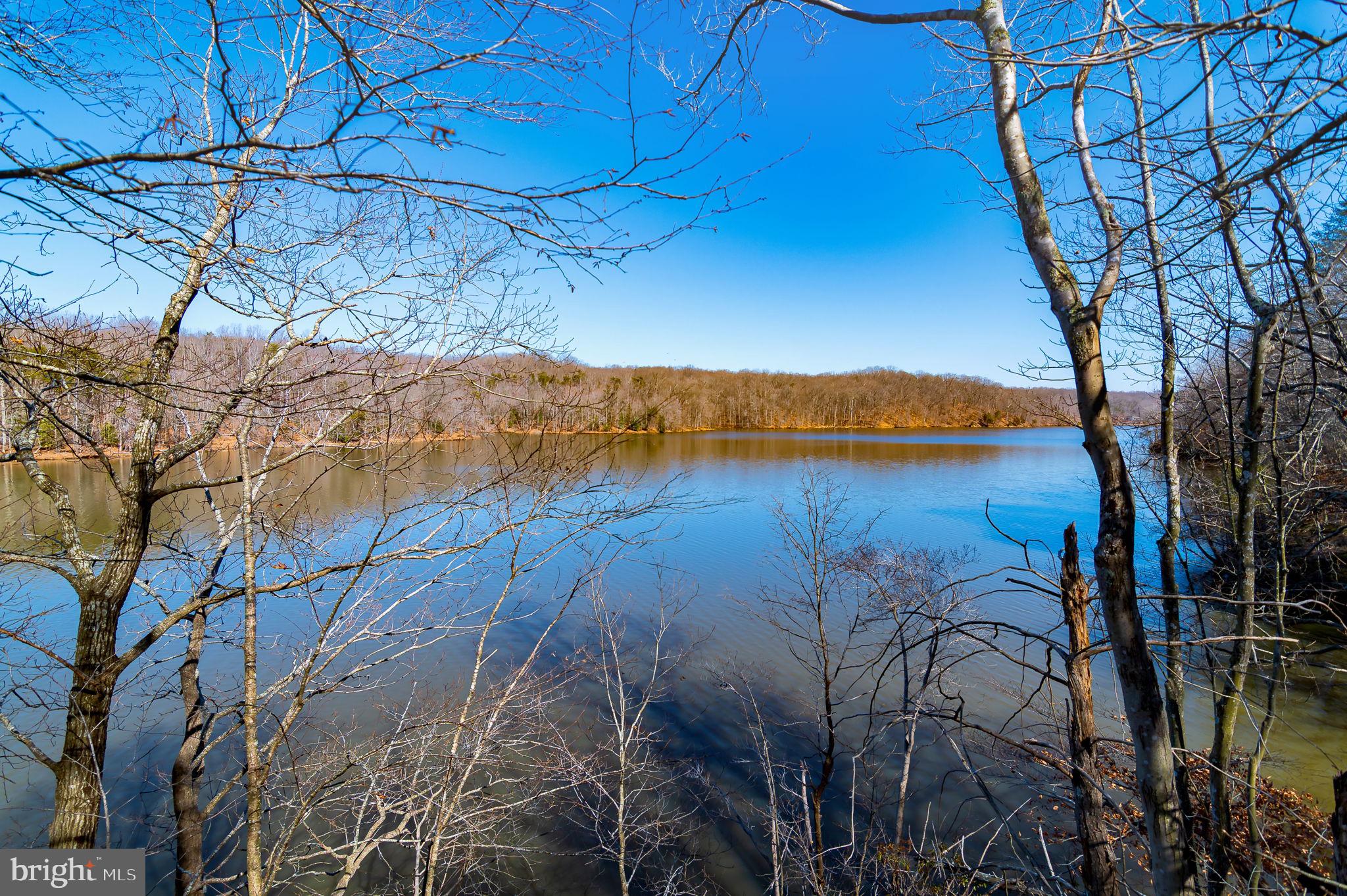 OCCOQUAN OVERLOOK - Residential