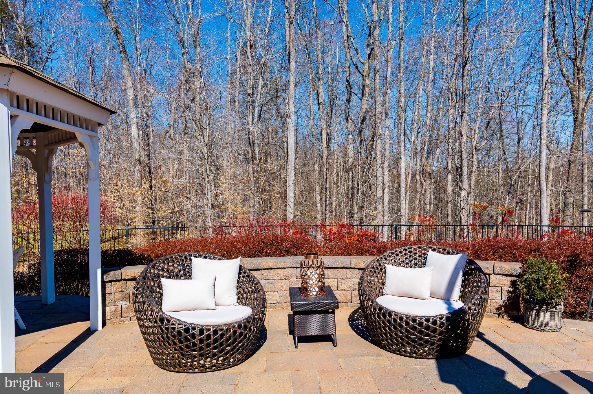 OCCOQUAN OVERLOOK - Residential