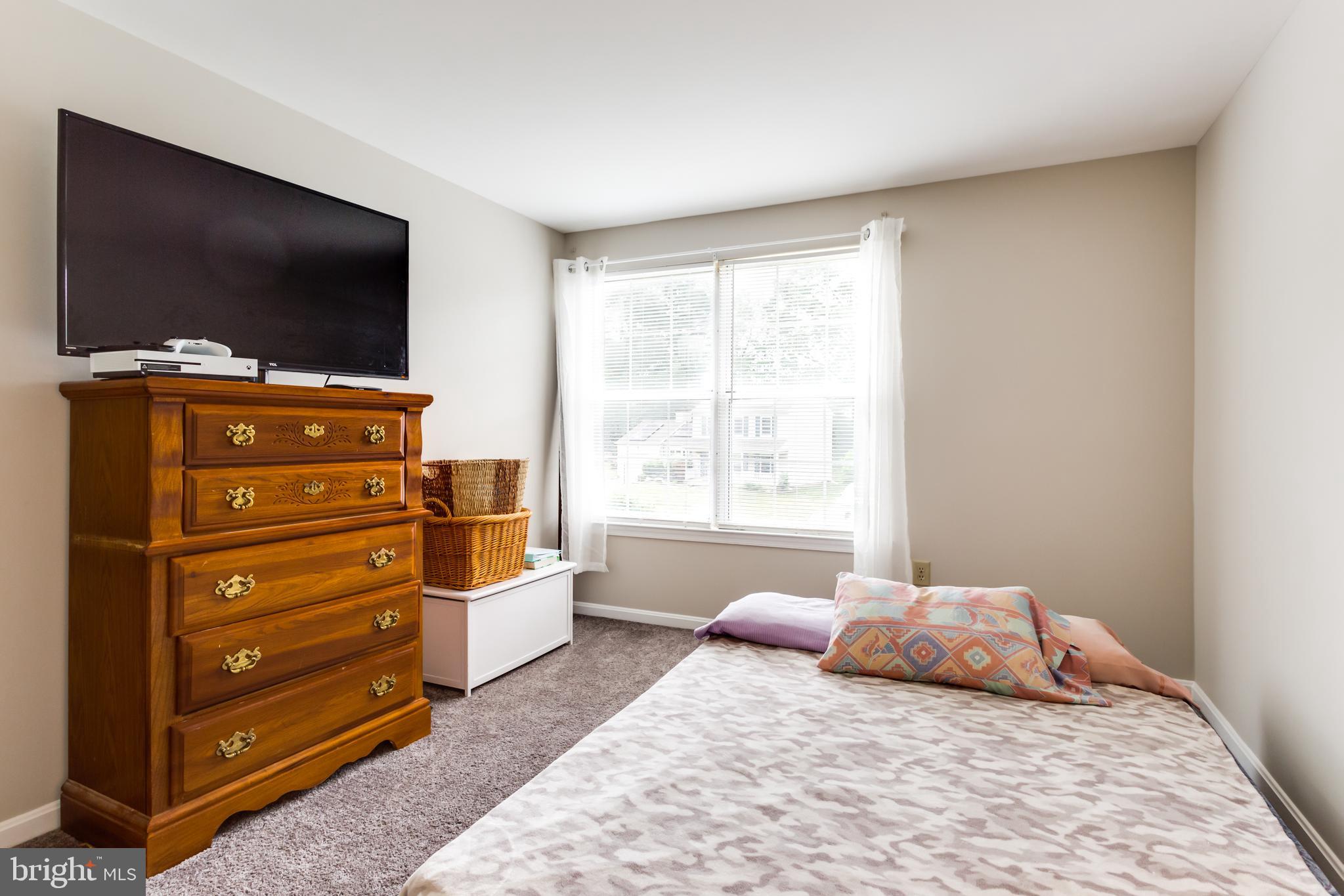 HAMPSHIRE - Residential