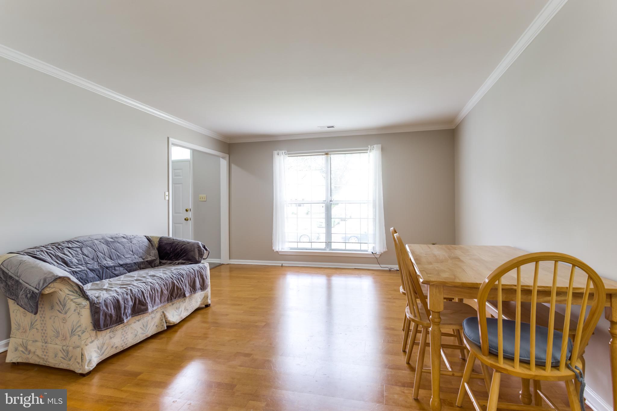 HAMPSHIRE - Residential