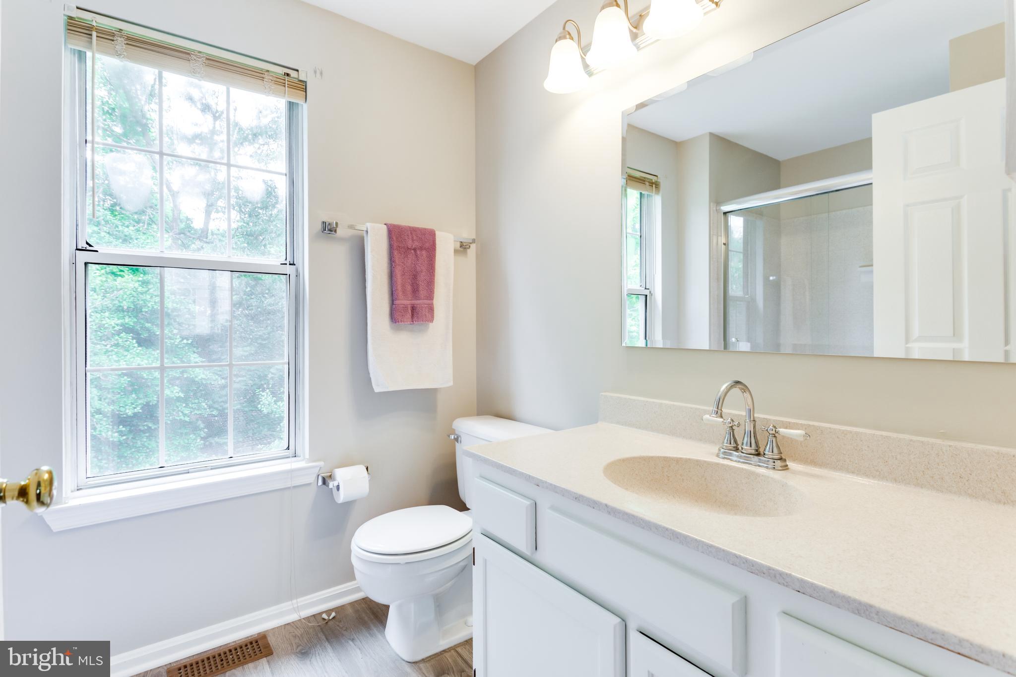 HAMPSHIRE - Residential