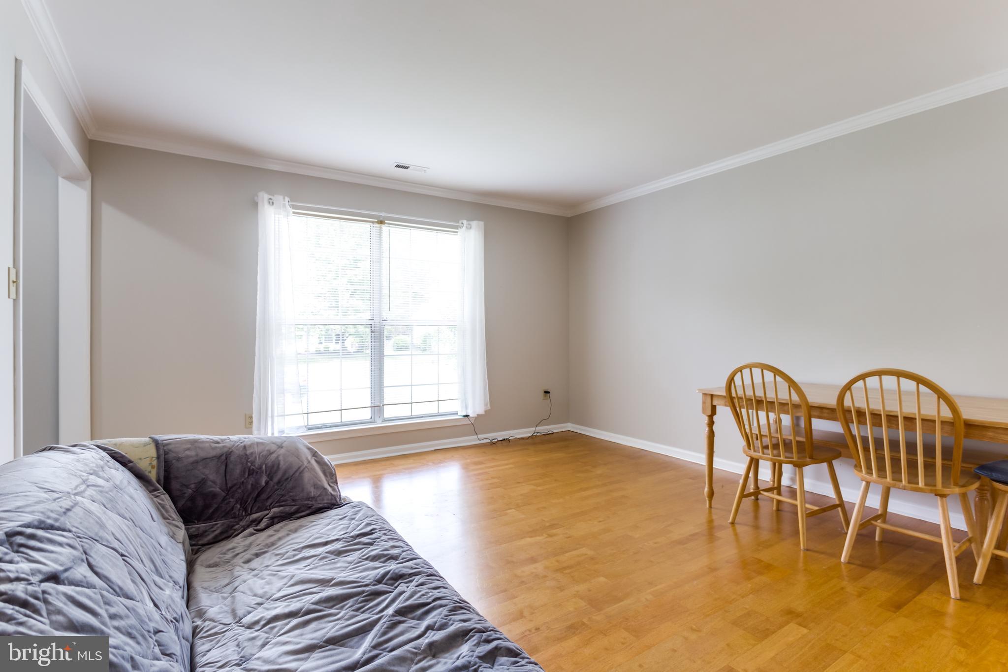 HAMPSHIRE - Residential