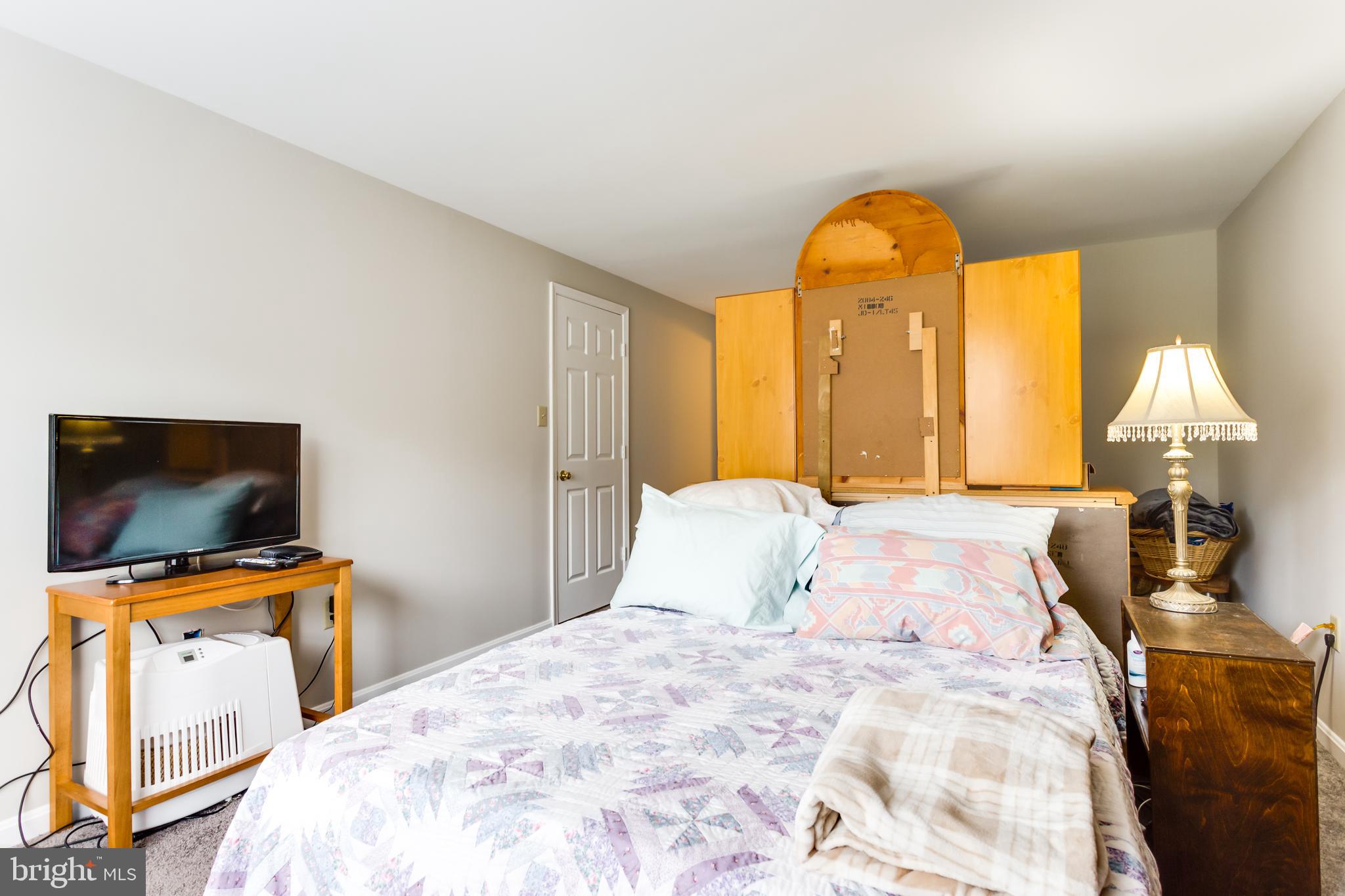 HAMPSHIRE - Residential