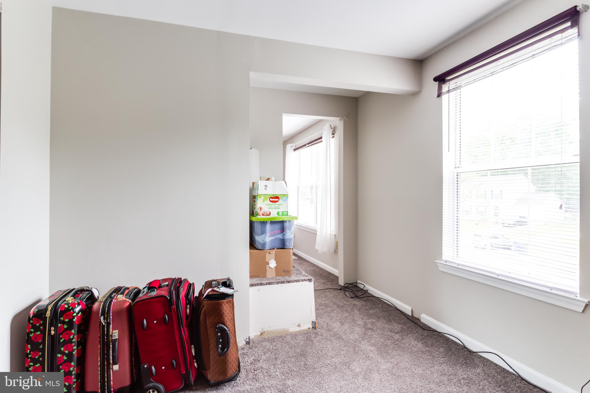 HAMPSHIRE - Residential