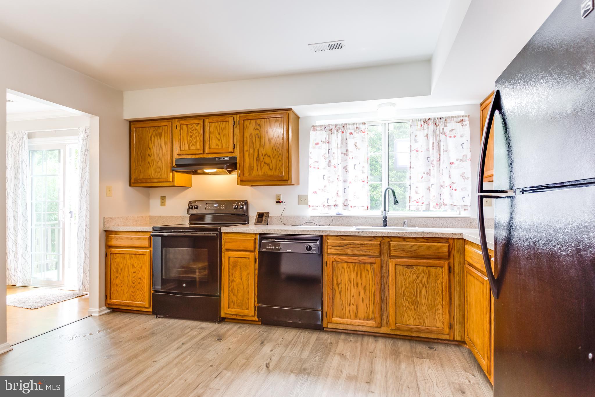 HAMPSHIRE - Residential