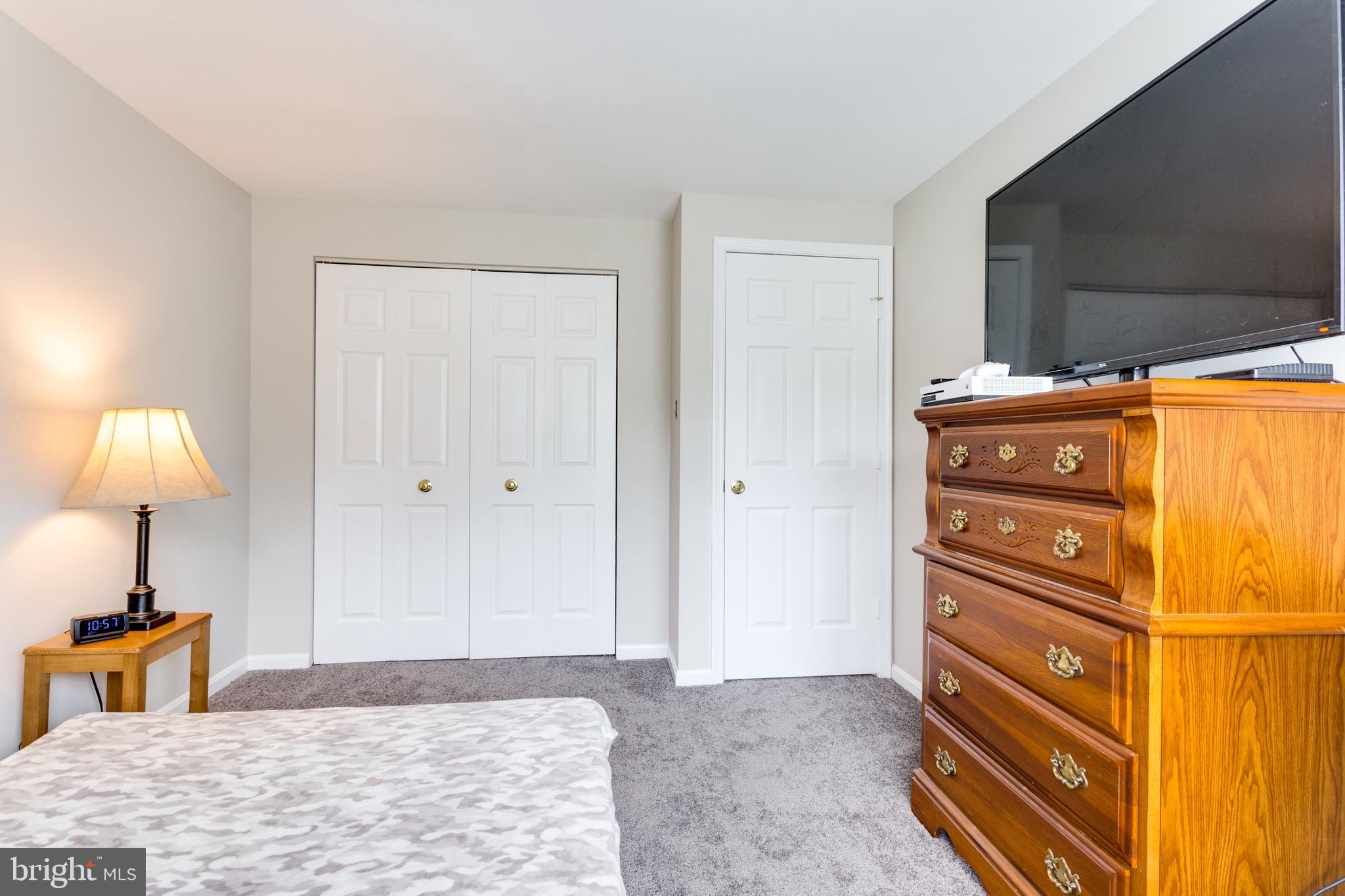 HAMPSHIRE - Residential