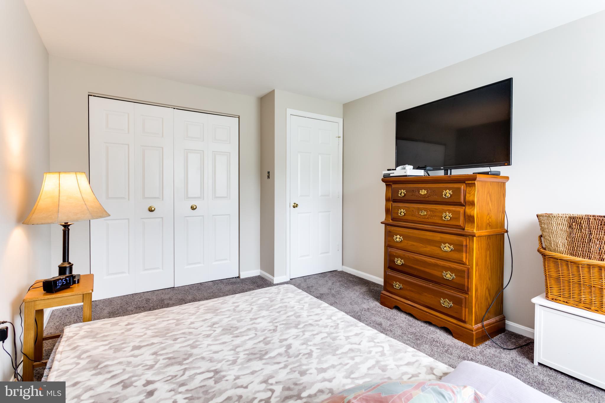 HAMPSHIRE - Residential