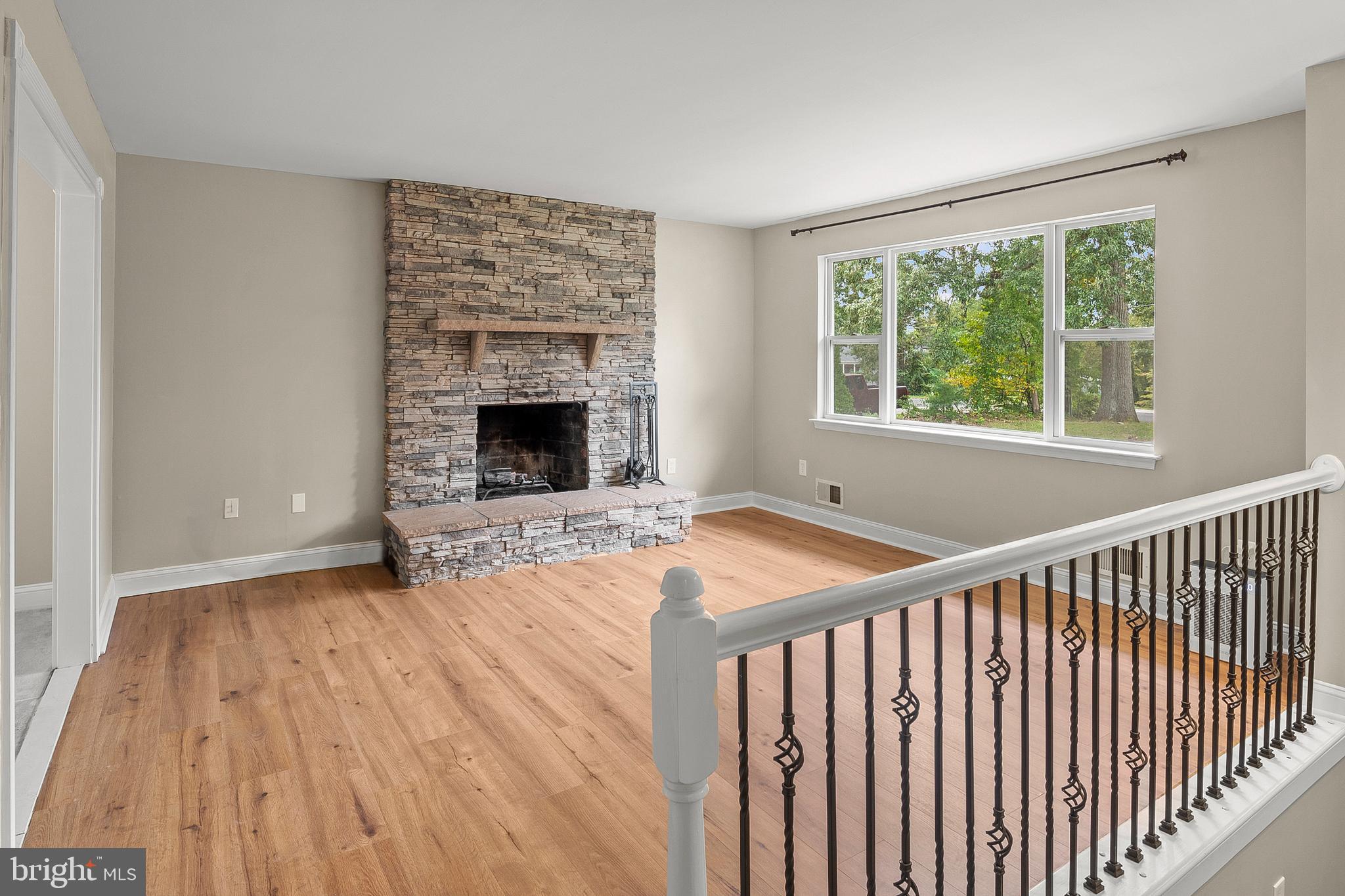 233 BEACHWOOD ROAD