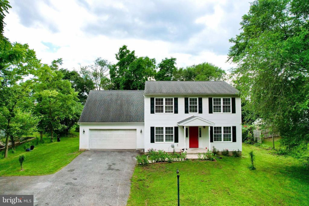 Photo of 25 Killinger Road, ETTERS, PA 17319 (MLS # PAYK2086662)