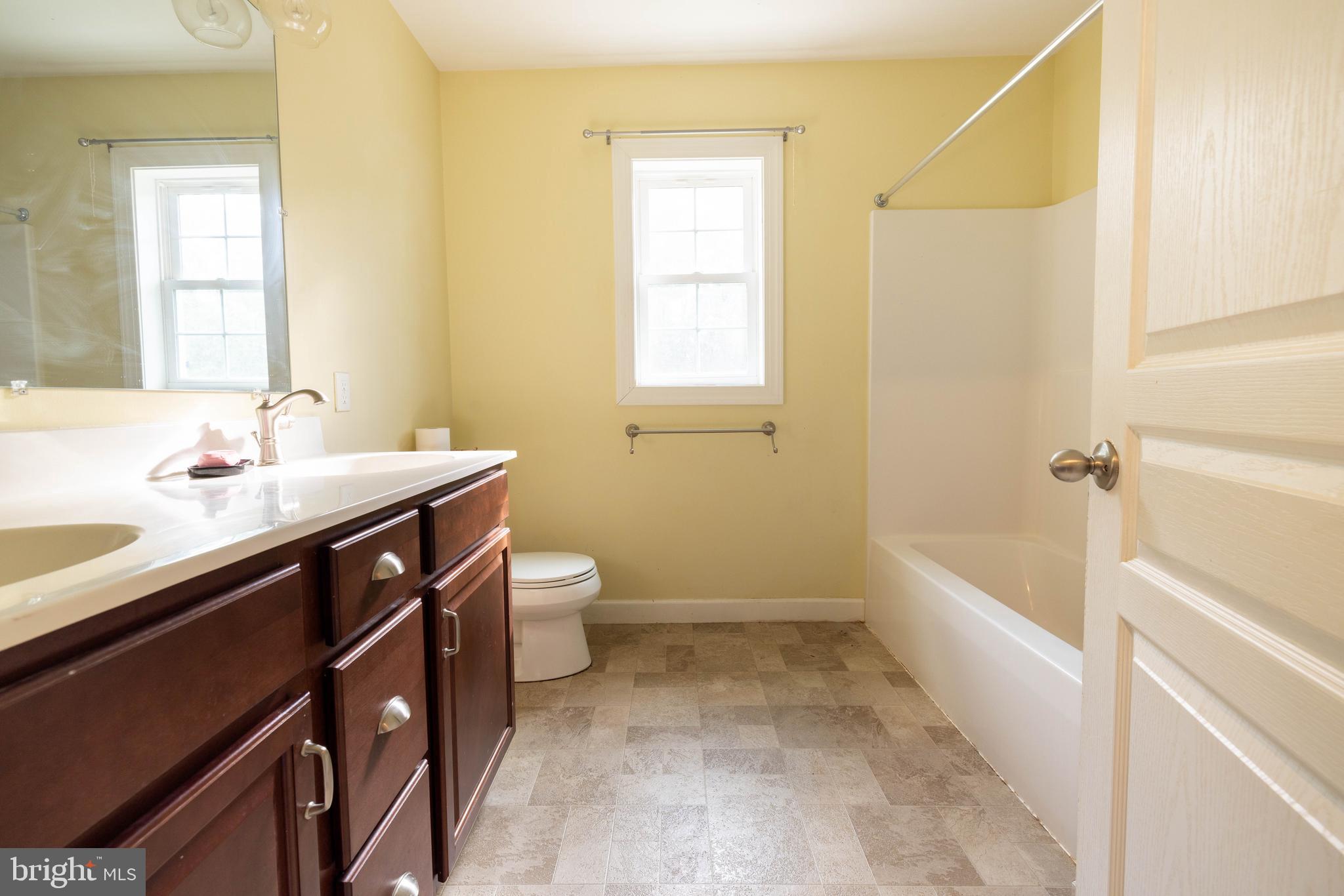 VALLEY GREEN - Residential