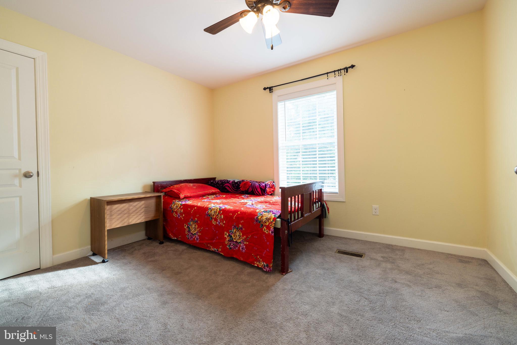 VALLEY GREEN - Residential