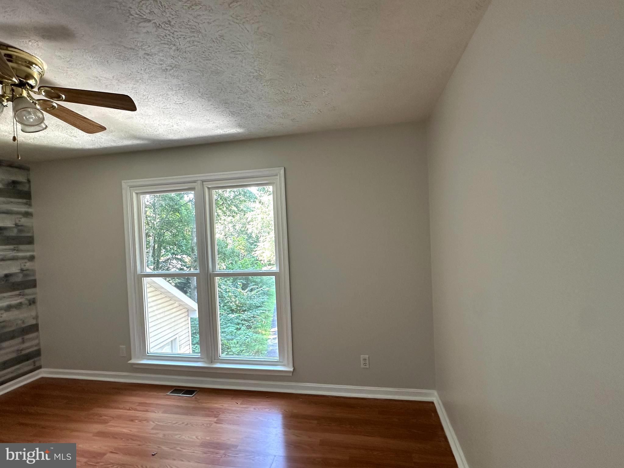 PIEDMONT HILLS - Residential Lease