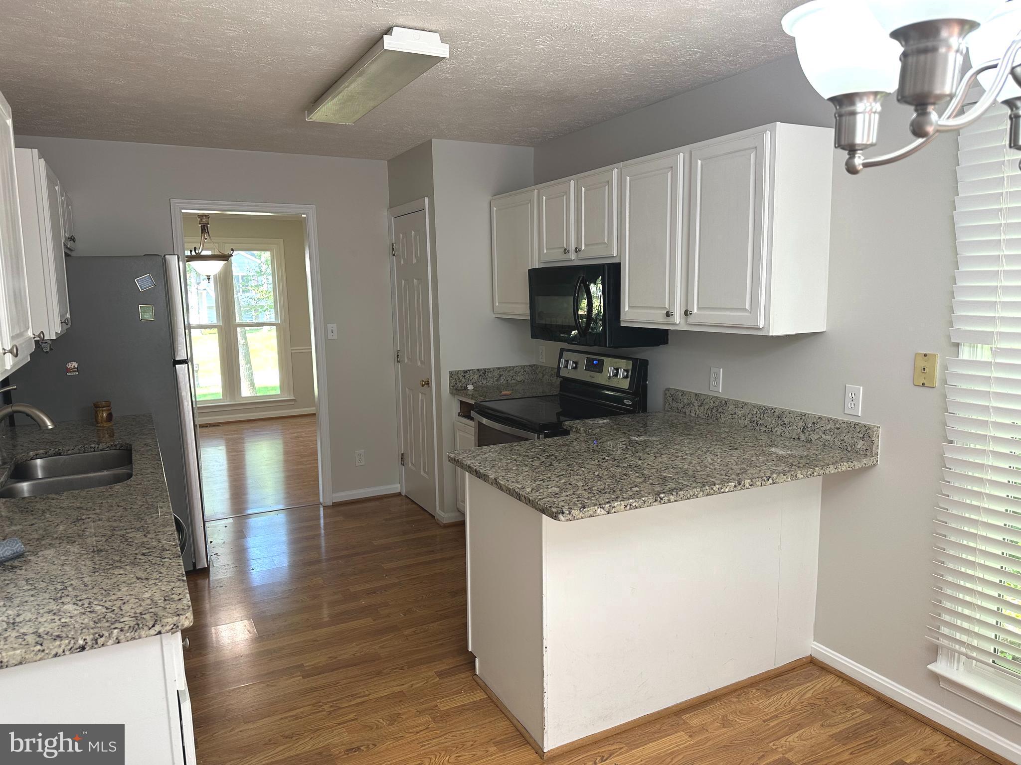 PIEDMONT HILLS - Residential Lease