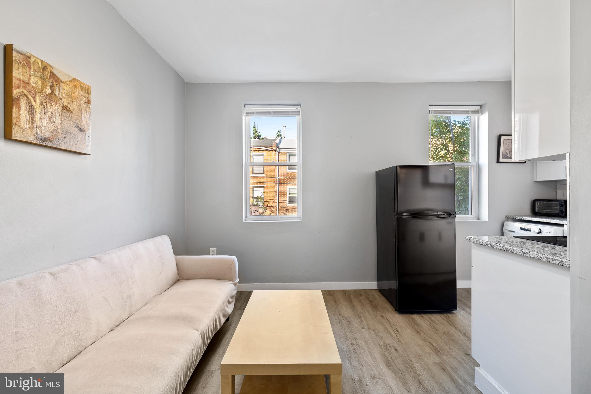 GRADUATE HOSPITAL - Residential Lease