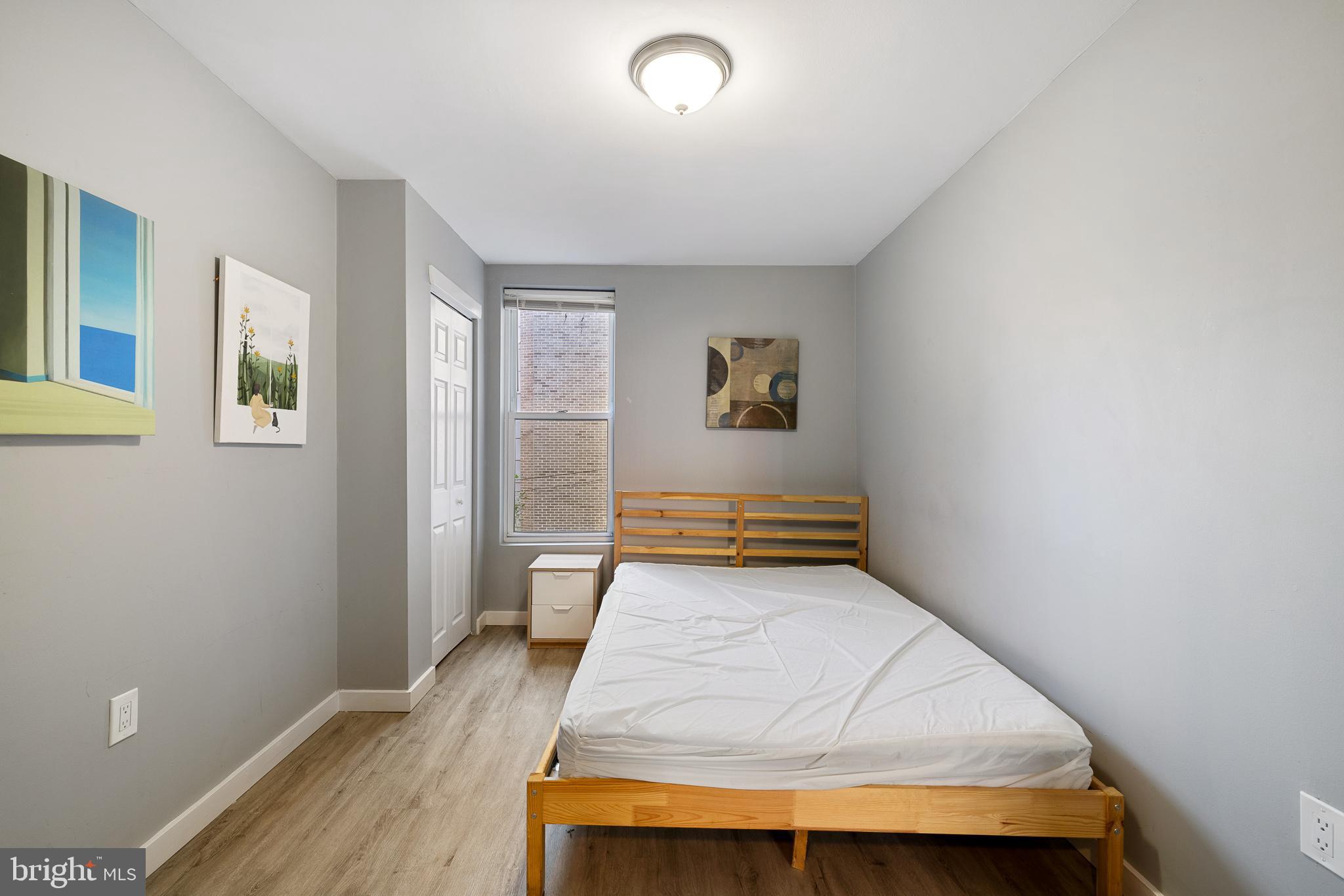 GRADUATE HOSPITAL - Residential Lease