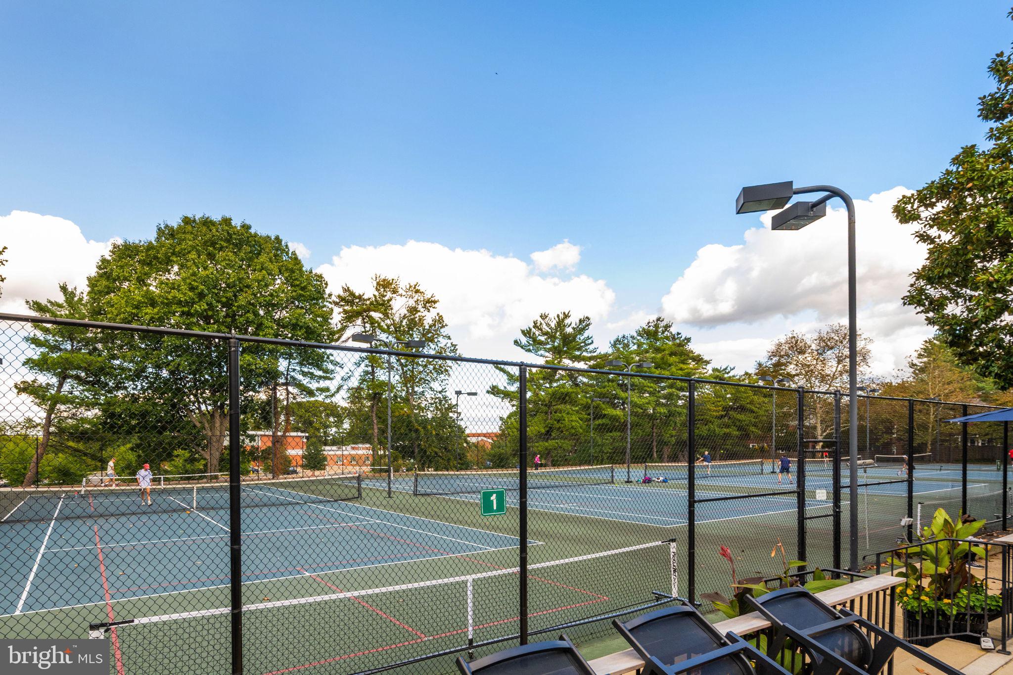 FAIRLINGTON VILLAGES - Residential