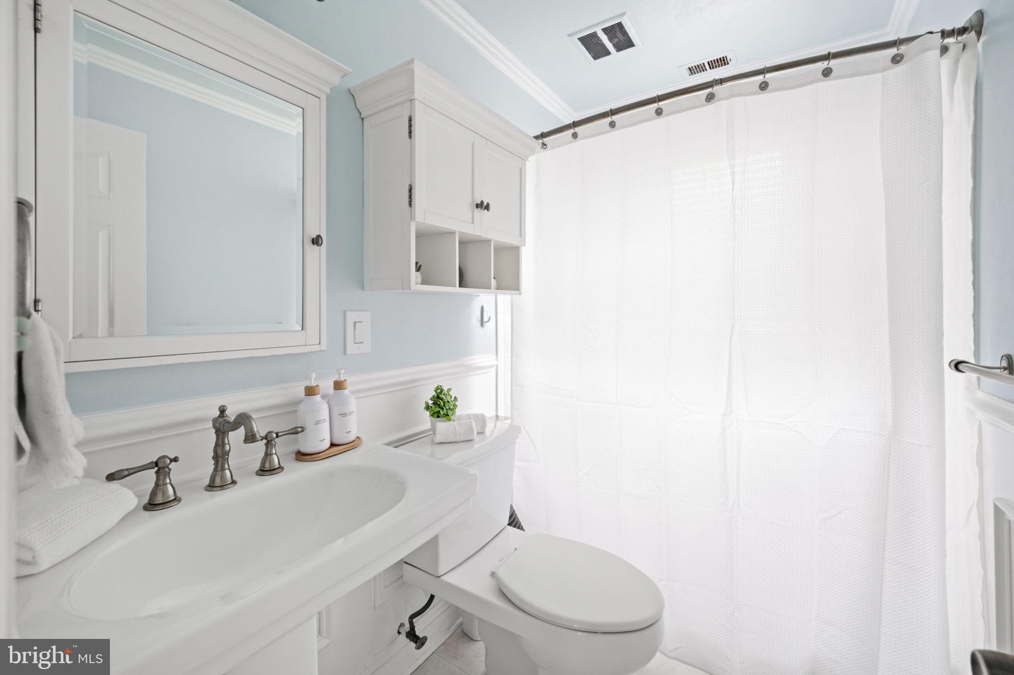 FAIRLINGTON VILLAGES - Residential