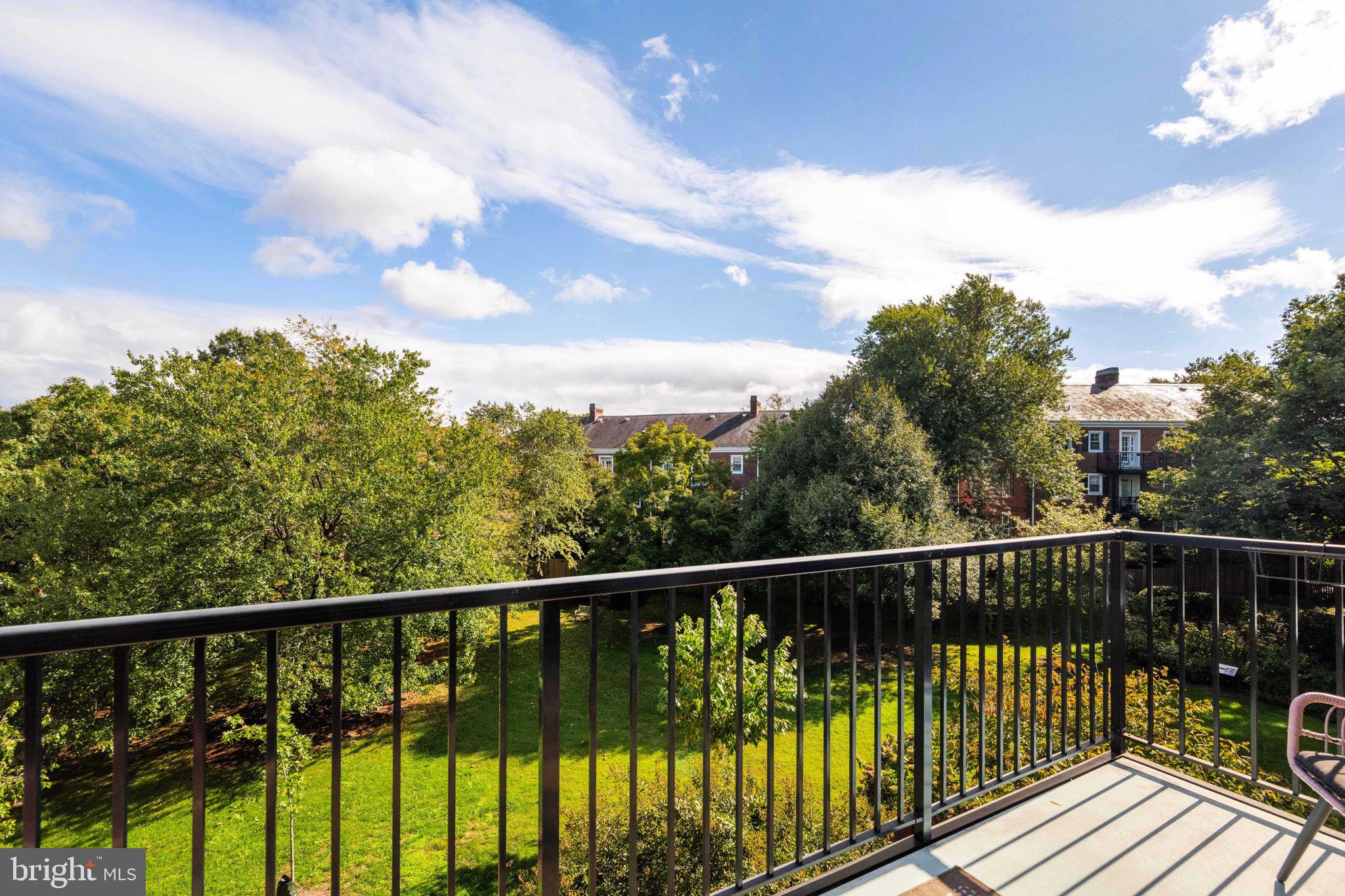 FAIRLINGTON VILLAGES - Residential