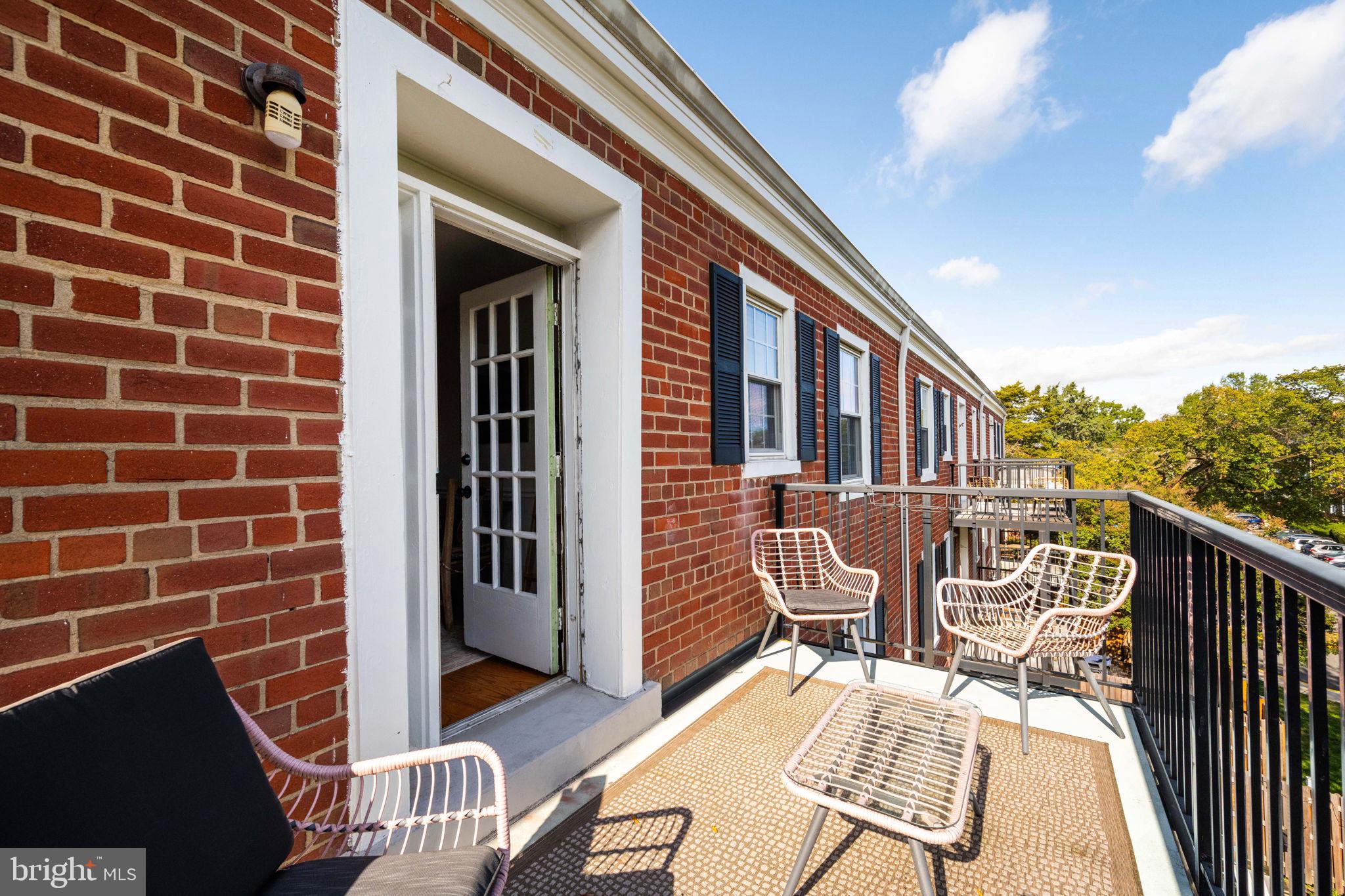 FAIRLINGTON VILLAGES - Residential