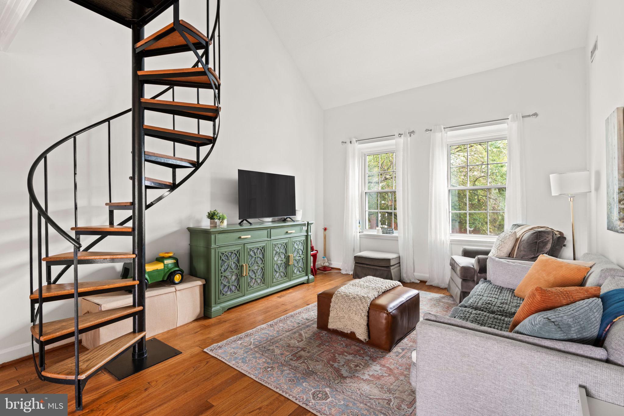 FAIRLINGTON VILLAGES - Residential